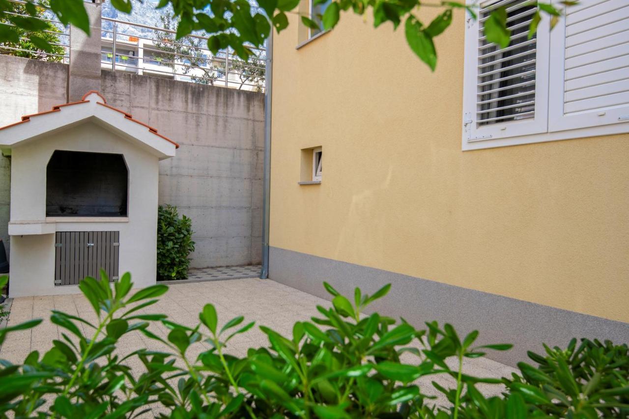 Apartment With Free And Private Parking ماكارسكا المظهر الخارجي الصورة