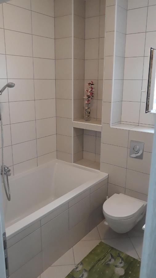 Apartment With Free And Private Parking ماكارسكا المظهر الخارجي الصورة